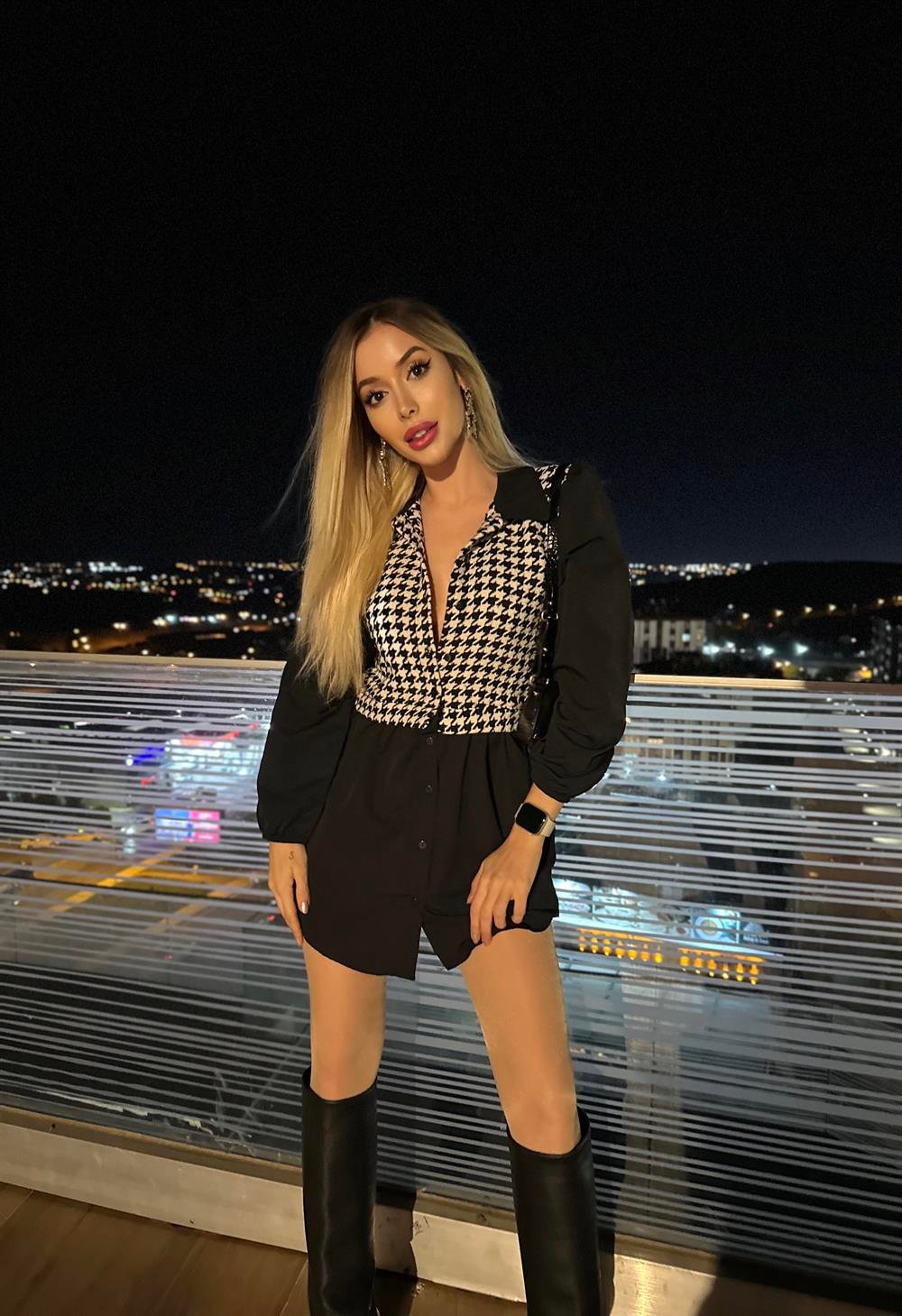 Tüvid Ve Poplin Kumaş Tasarım Gömlek