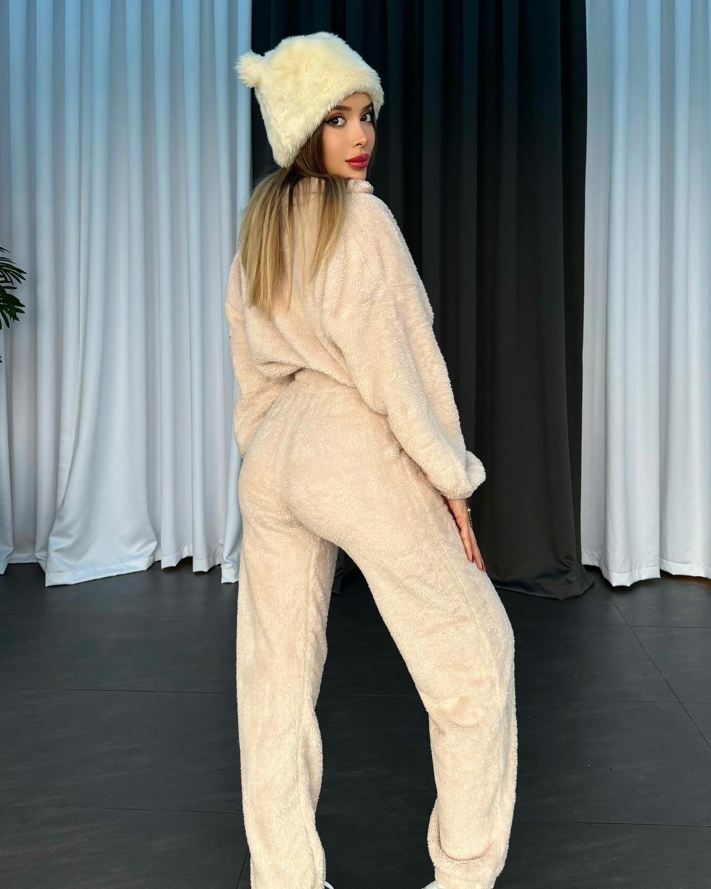 Yumuşacık Dokuda Peluş Takım