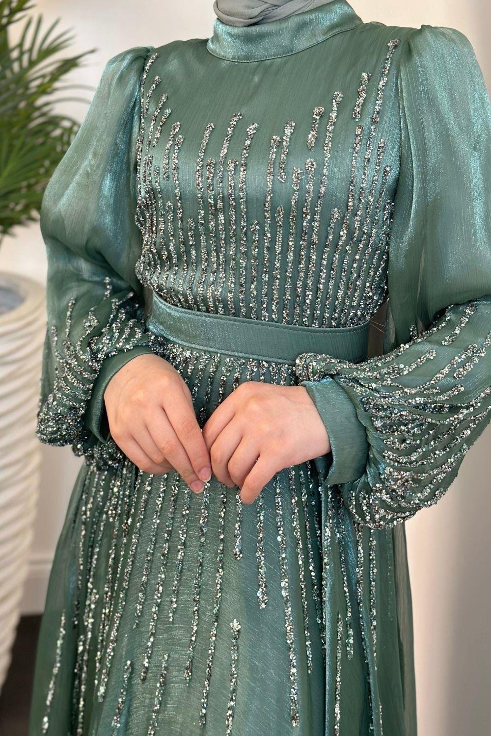Alina Taş İşlemeli Organze Abiye Mint
