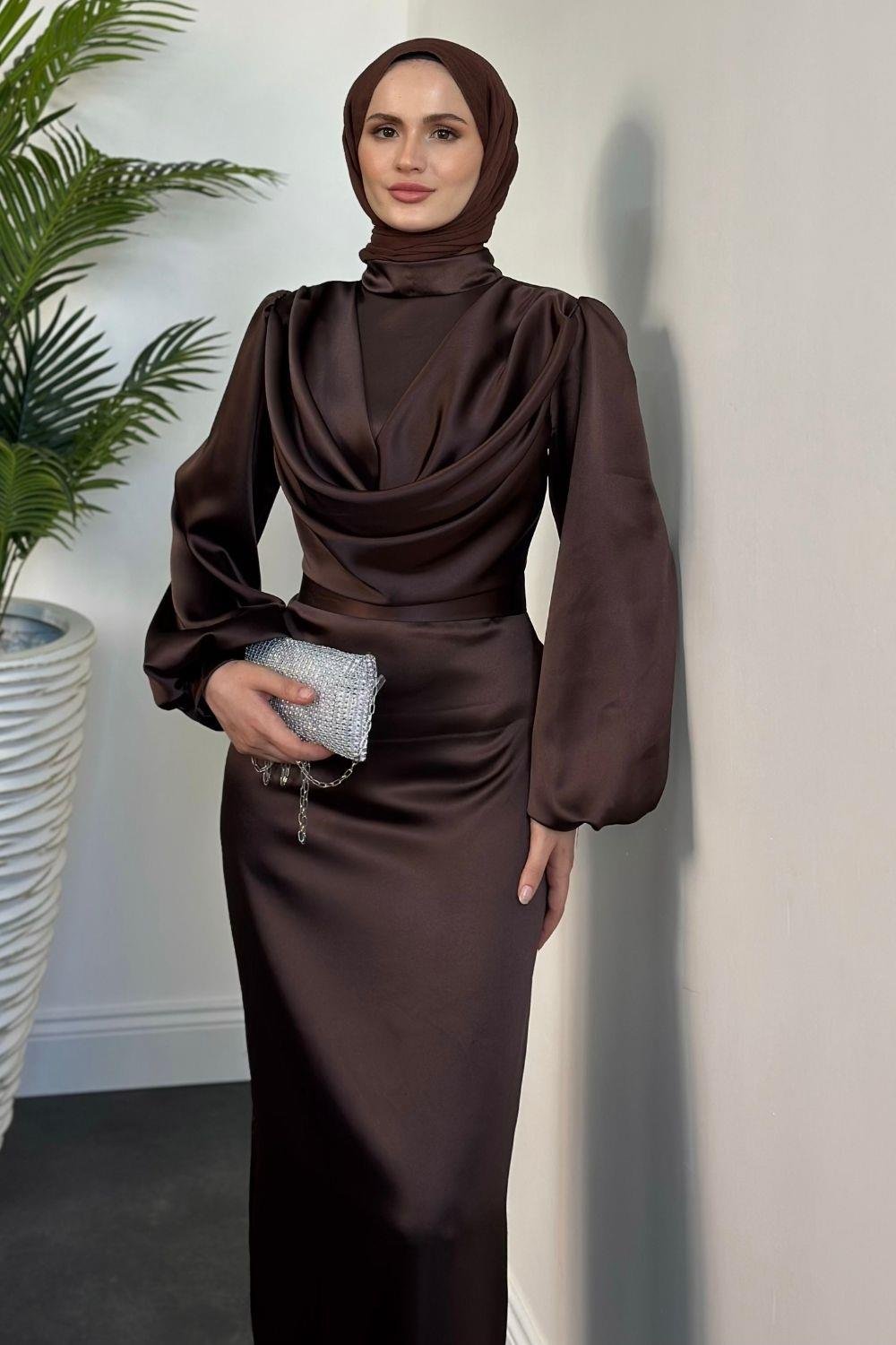 Amber Drape Detay Saten Abiye Kahverengi