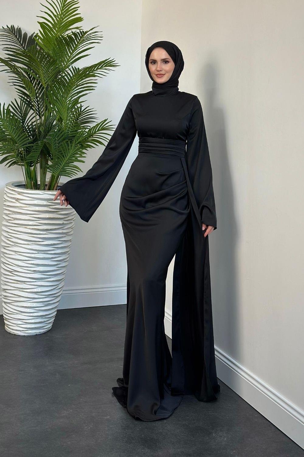 Arabella Pelerinli Saten Balık Abiye Siyah