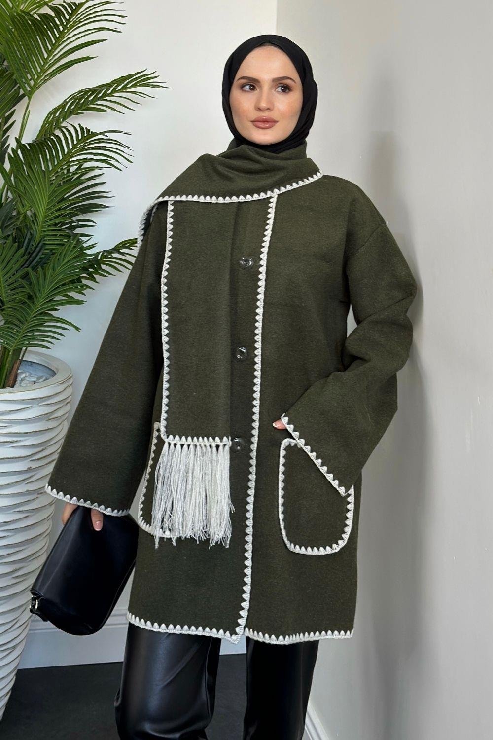 Biana Atkılı Düğmeli Kaşe Kaban Haki
