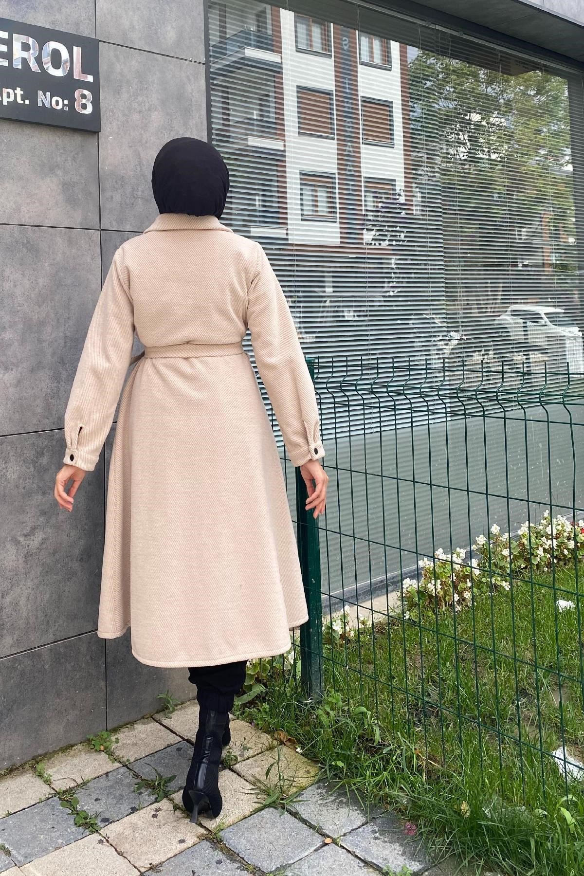 Çizgili Boydan Çıtçıtlı Kaşe Kaban Bej
