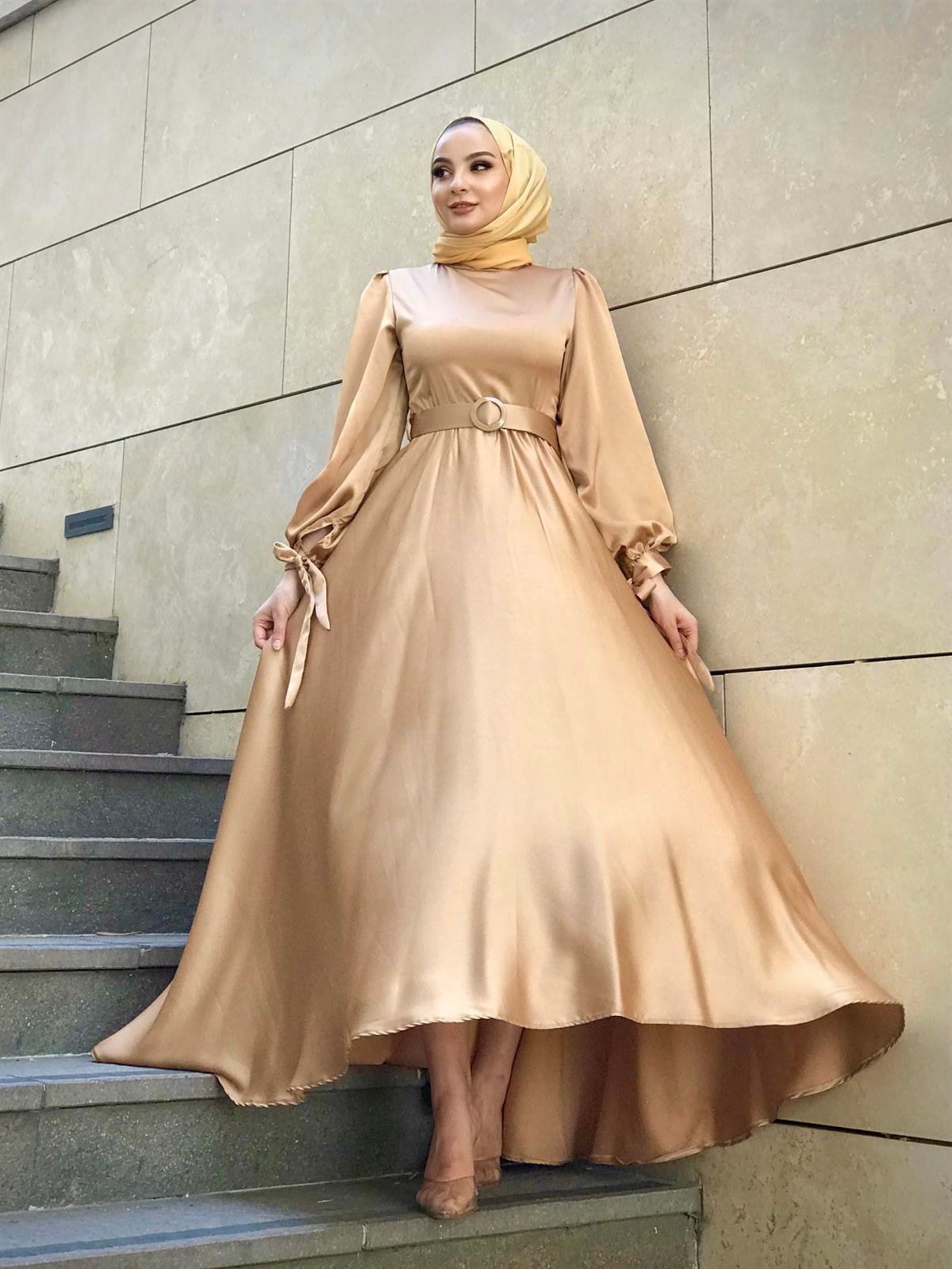 Clara Abiye Gold