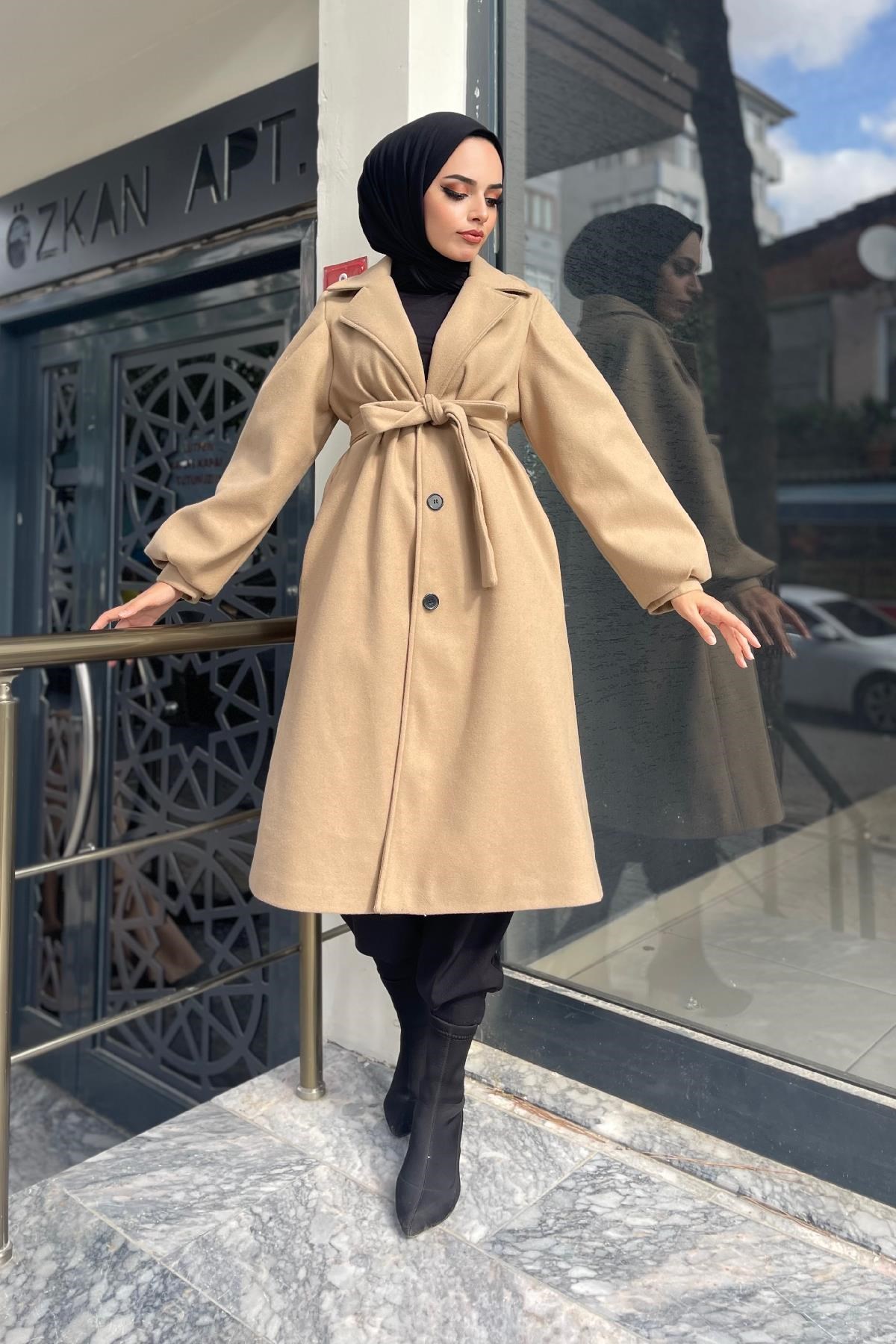 Düğmeli Cepli Kaşe Kaban SütlüKahve