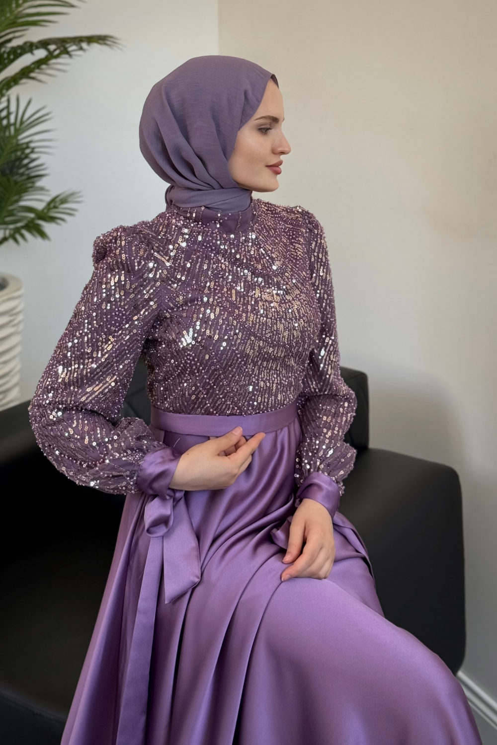 Elena Üstü Payetli Saten Abiye Lila