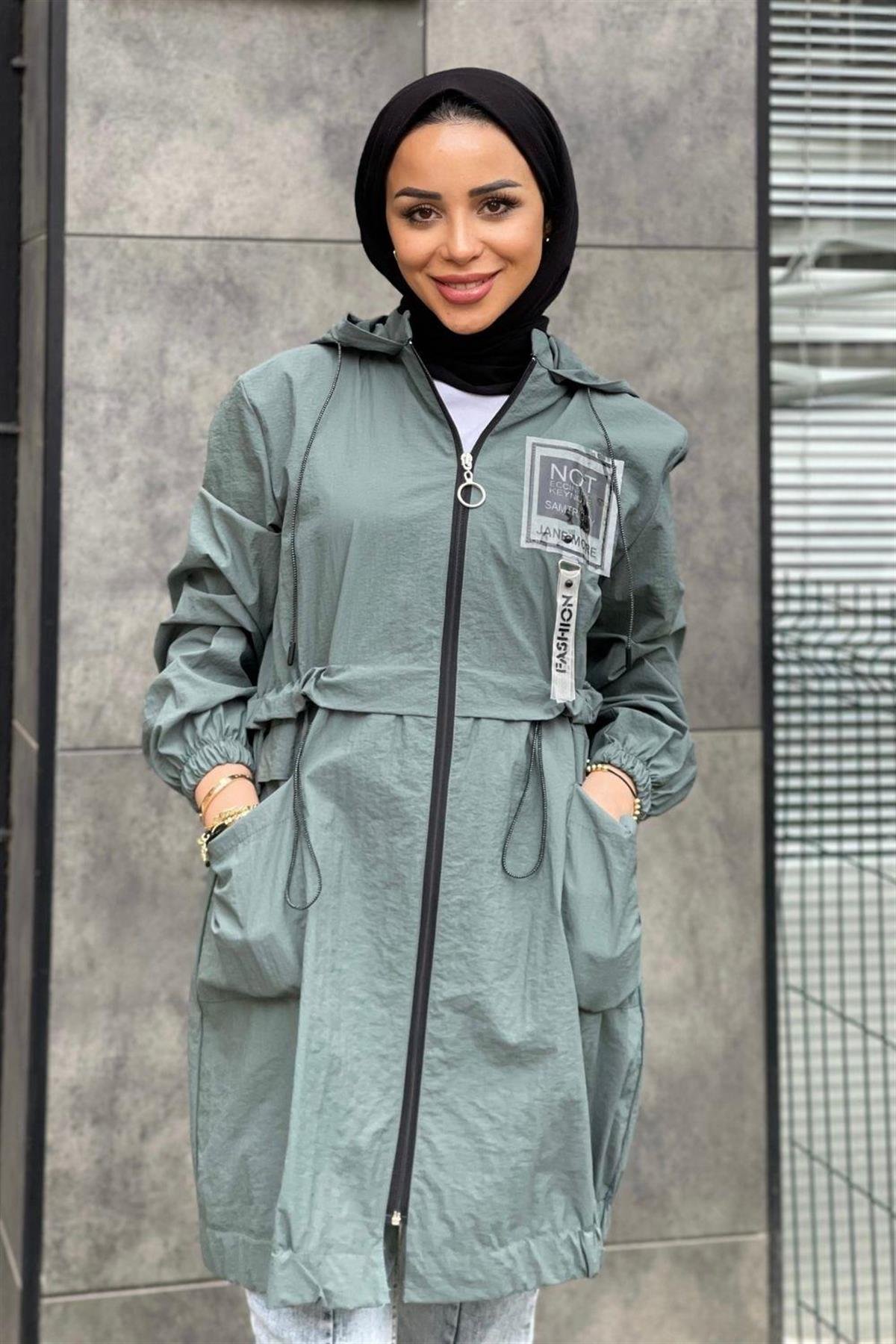 Fermuarlı Beli Büzgülü Yağmurluk Yeşil