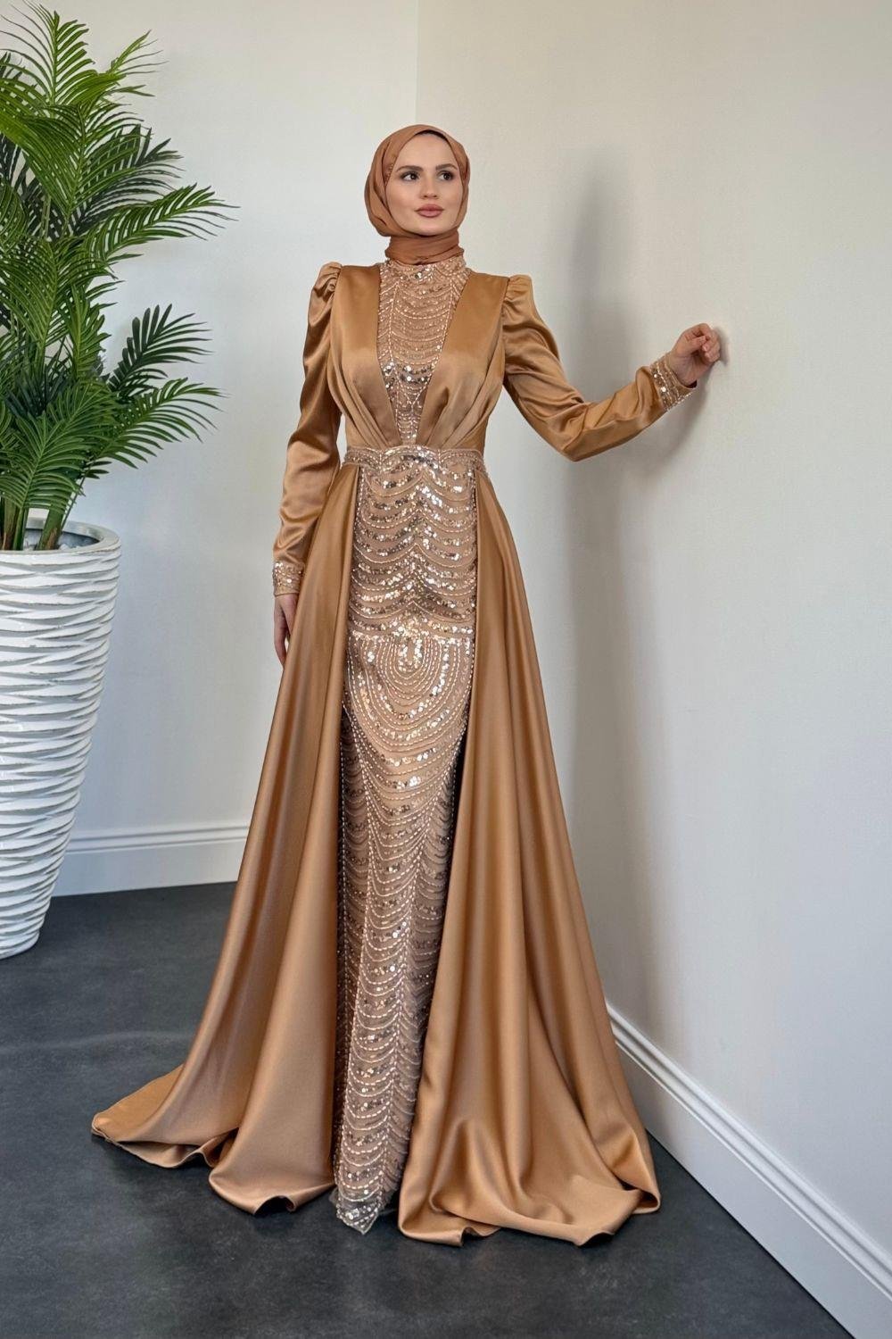 Gabriella Pelerinli Saten Abiye Gold