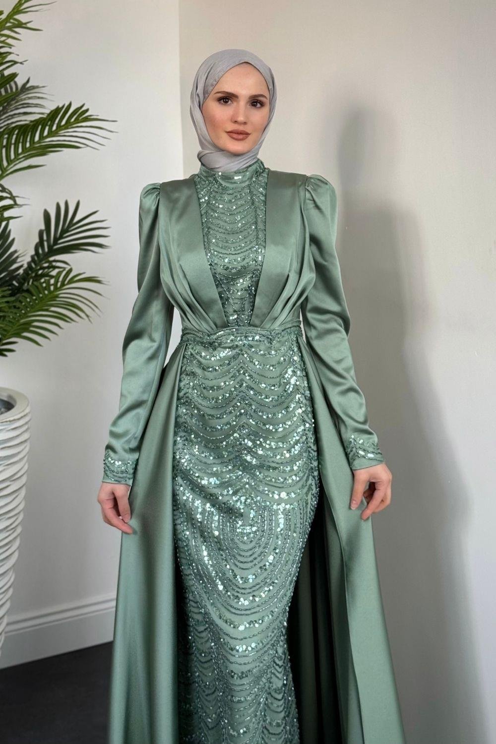 Gabriella Pelerinli Saten Abiye Mint