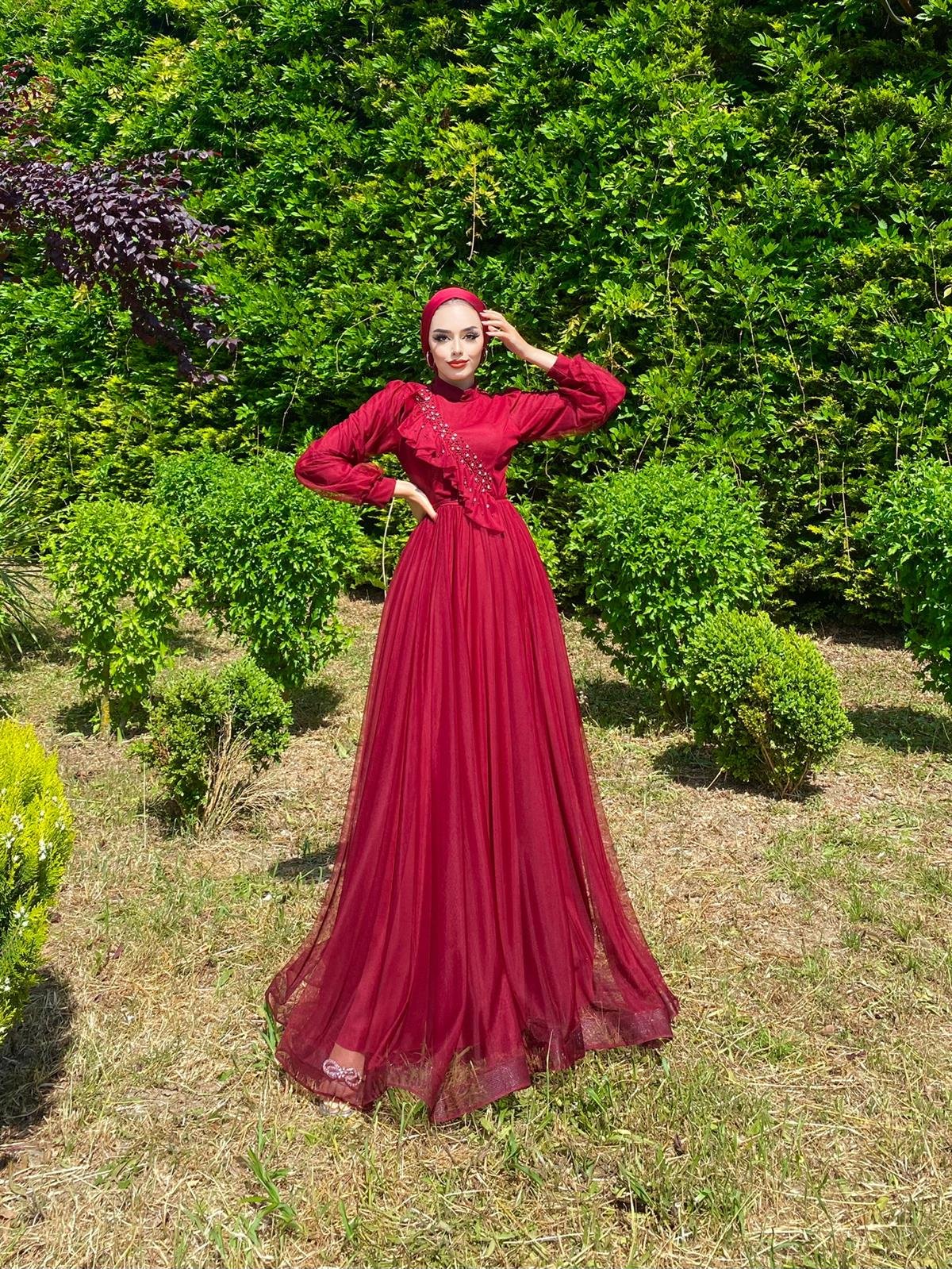 Göğsü Fırfır Taşlı Abiye Bordo