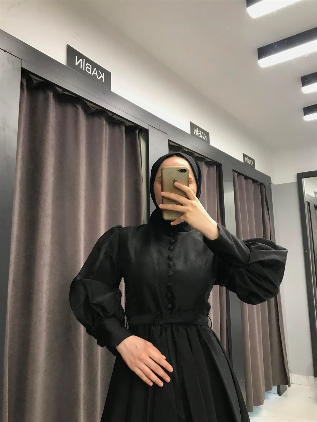 Heidi Abiye Siyah
