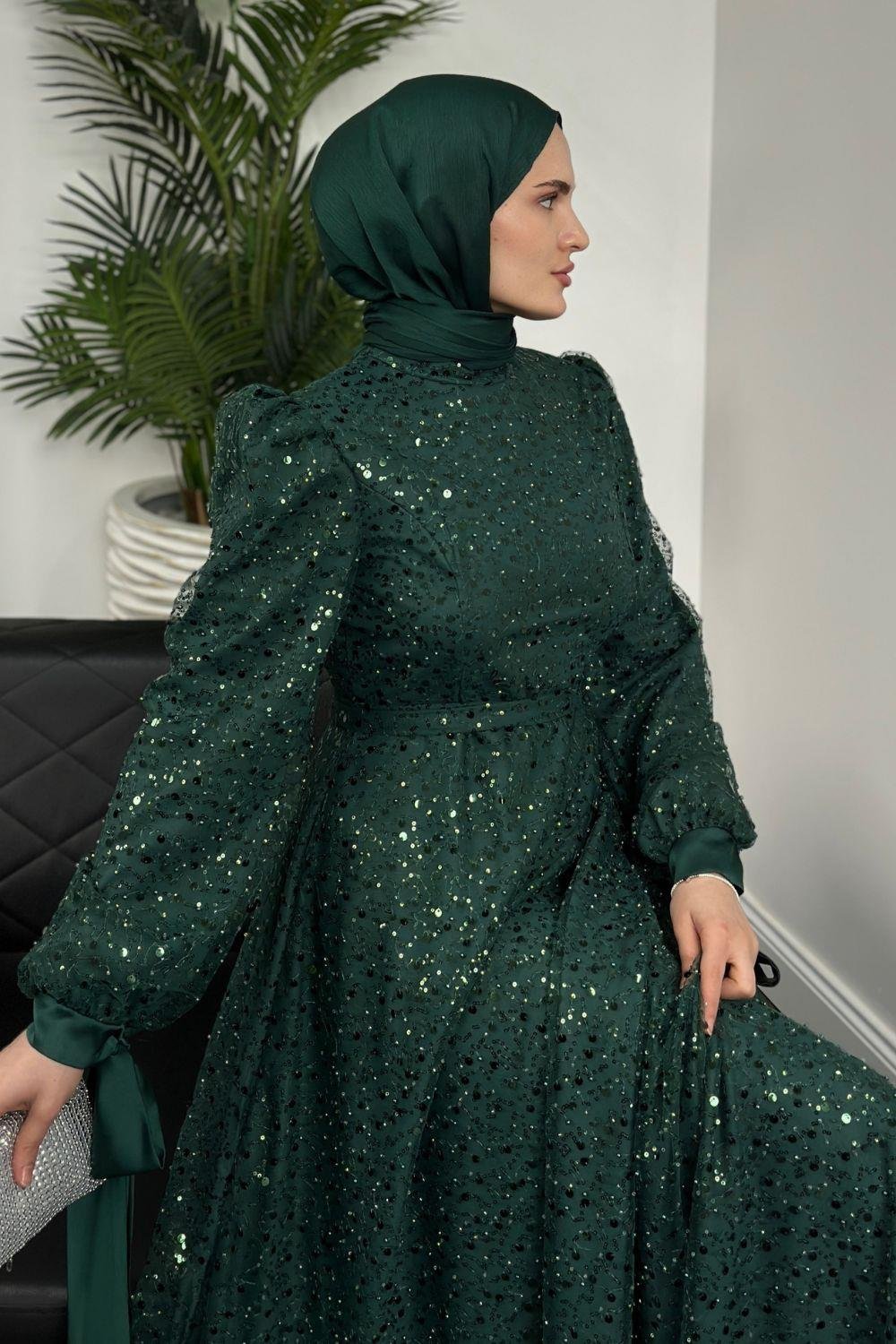 Hilly Kolları Fiyonk Saten Abiye Zümrüt