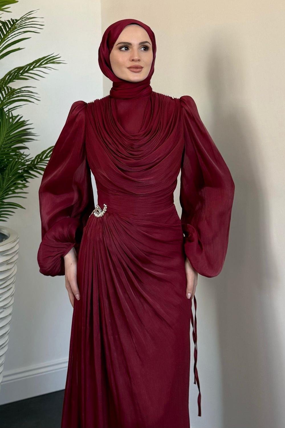 Jenika Omzu Ve Beli Taşlı Abiye Bordo