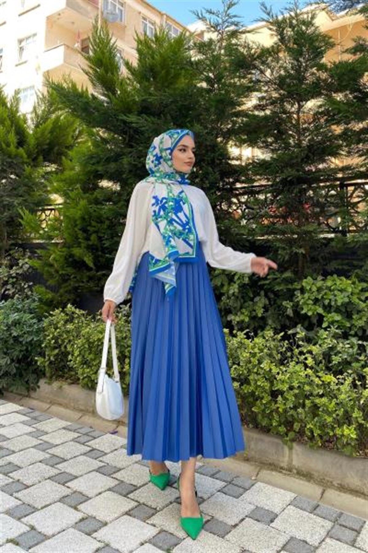Kalın Kemerli Pileli Etek İndigo