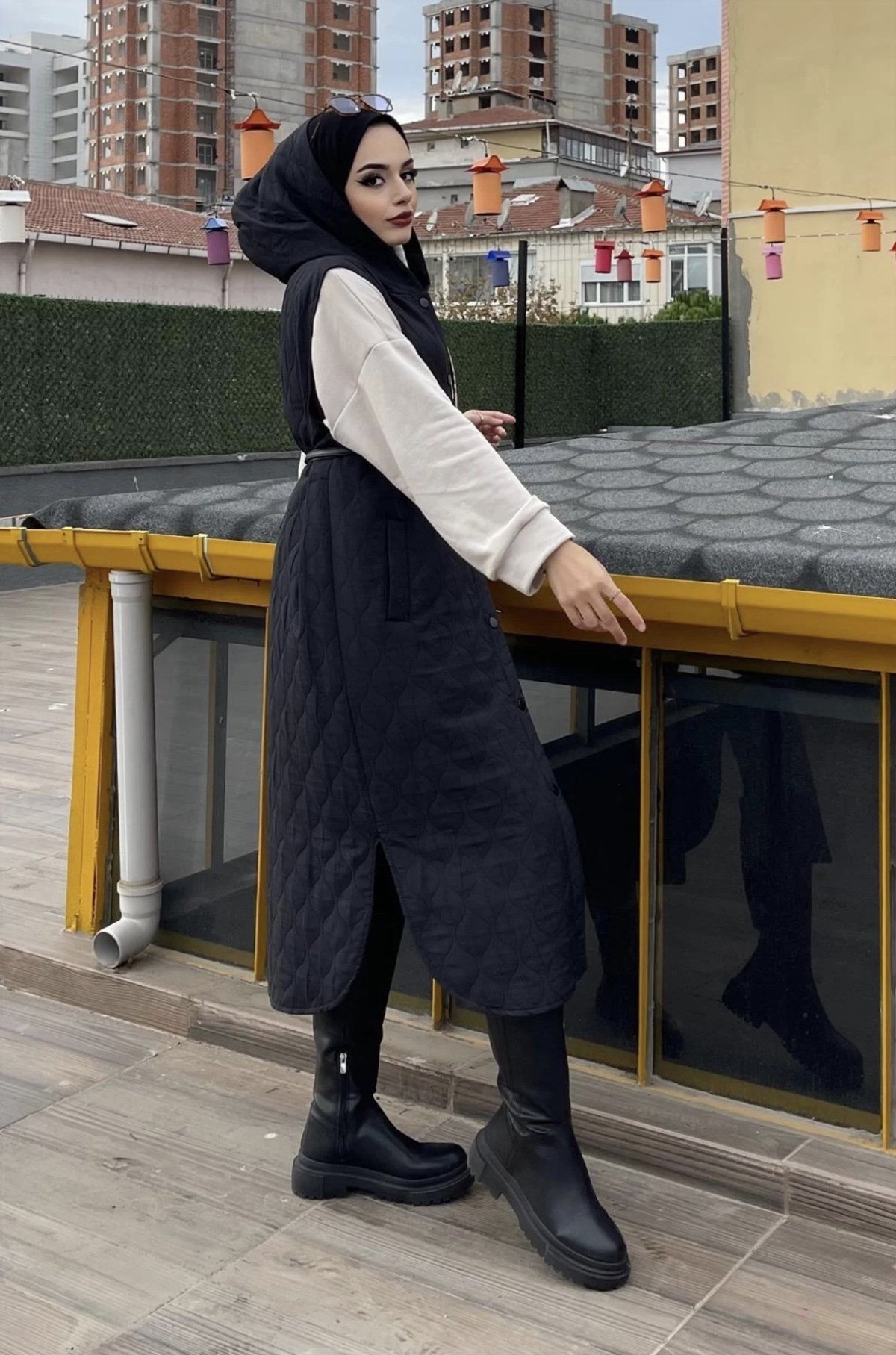 Kapitone Yelek Siyah