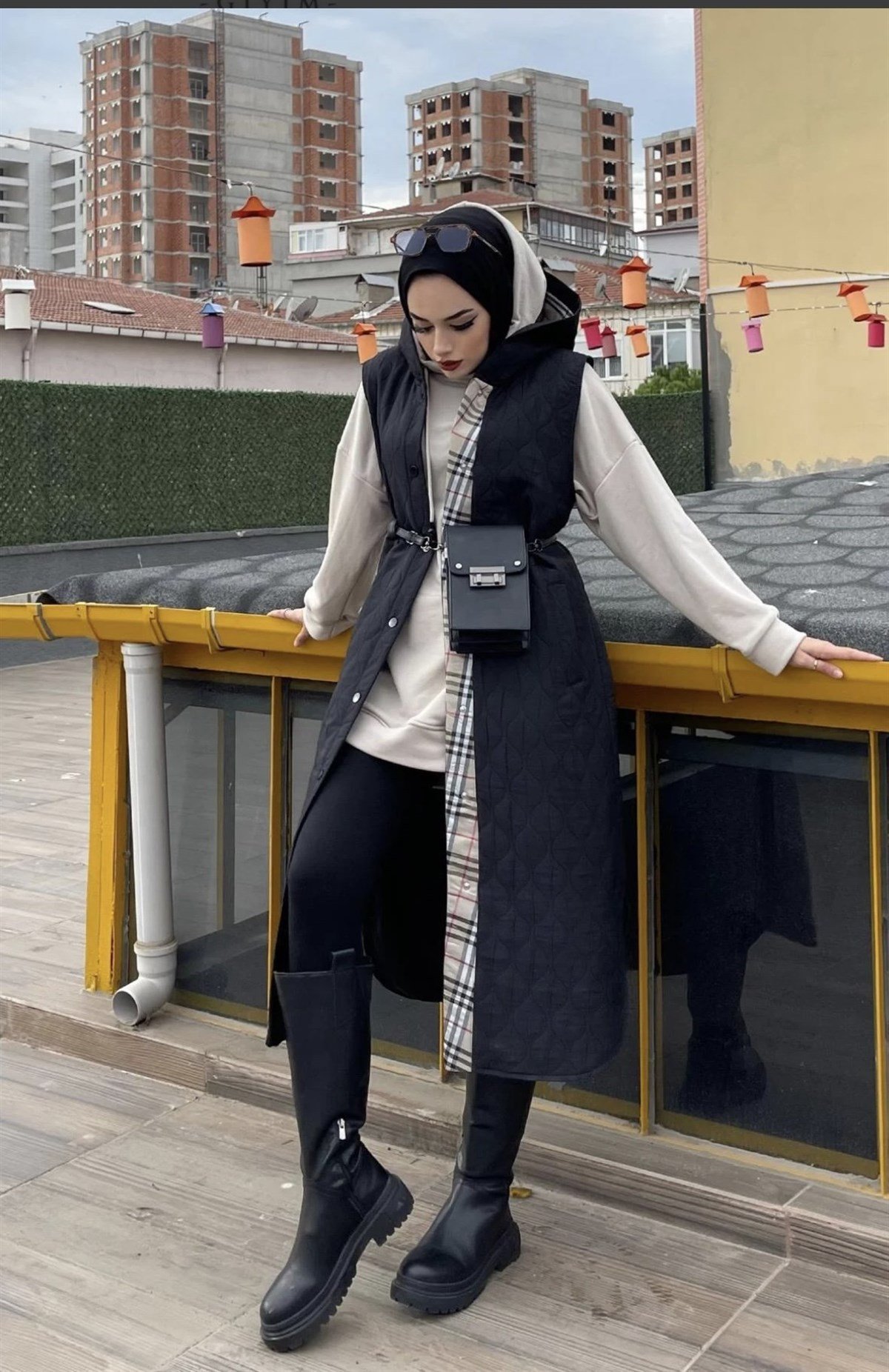 Kapitone Yelek Siyah