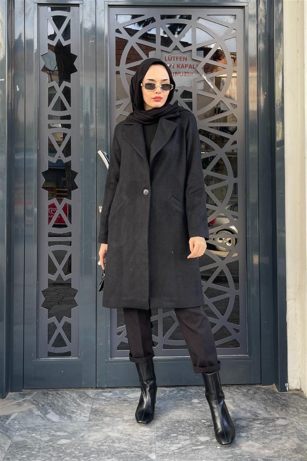 Kısa Astarlı Kaşe Kaban Siyah