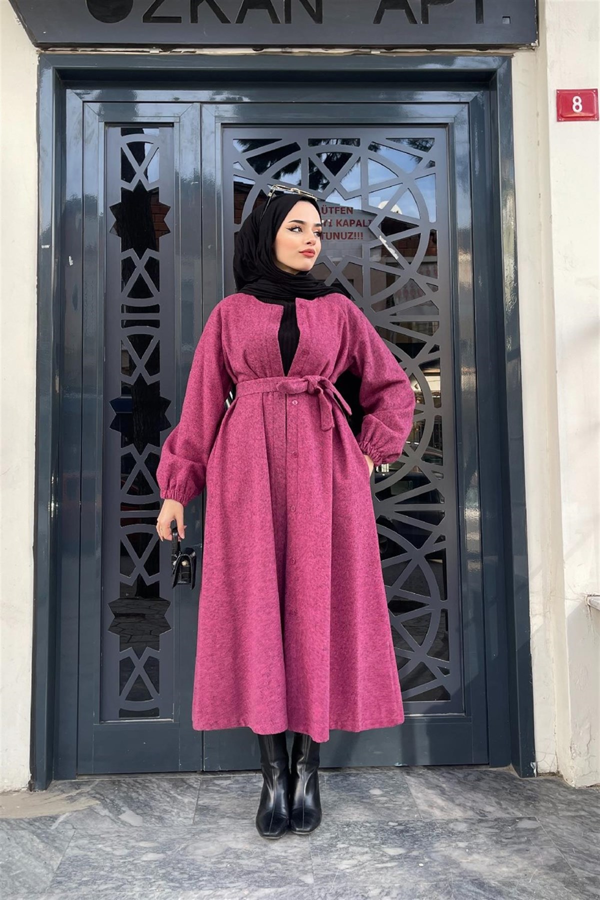 Kolu Lastikli Kuşaklı Kaban Pembe