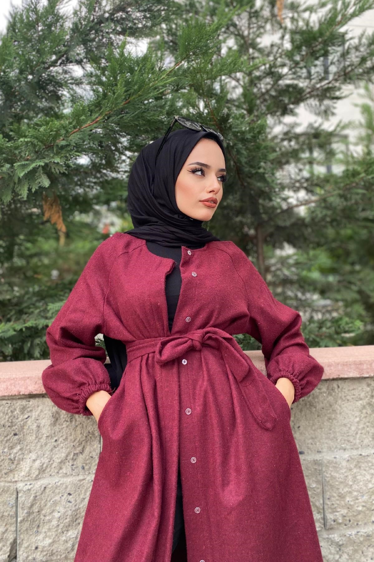 Kolu Lastikli Kuşaklı Kaşe Kaban Bordo