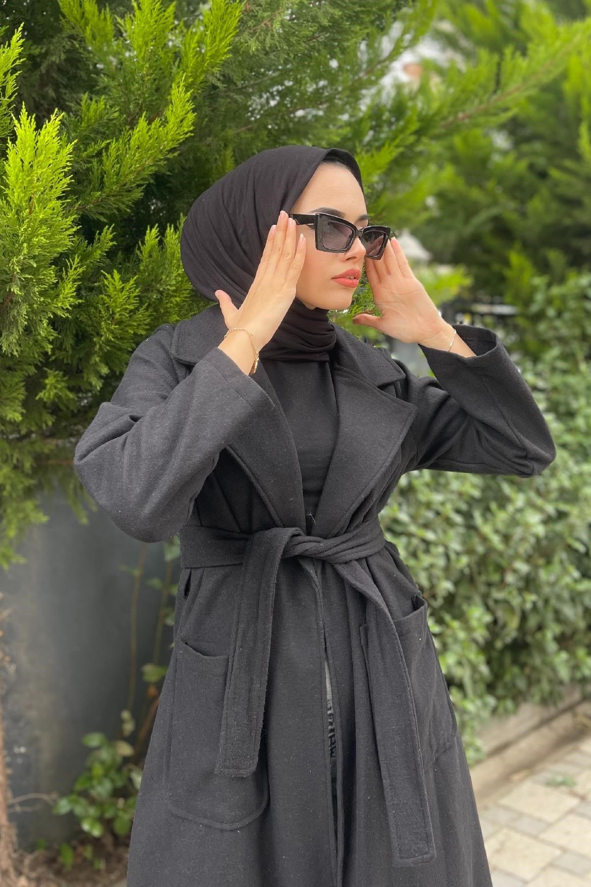 Kuşaklı Bağlamalı Kap Siyah
