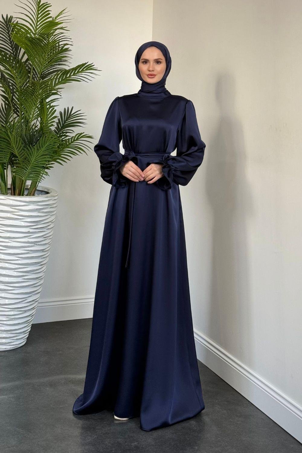 Lady Kolu Fırfır Saten Abiye Lacivert