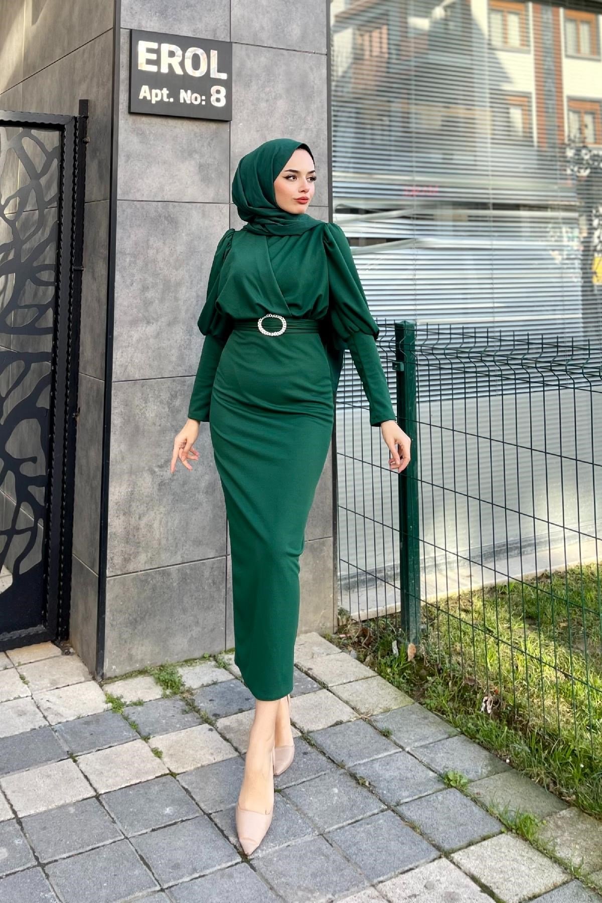 Önü Çapraz Kemerli Elbise Yeşil