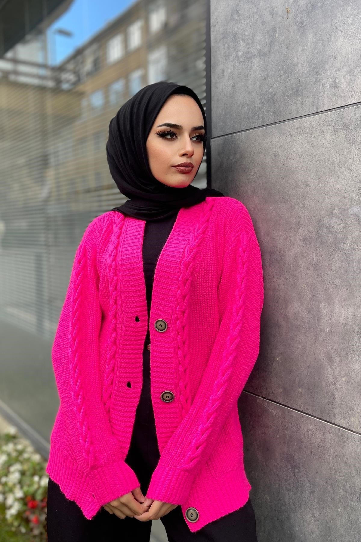 Önü Düğmeli Kısa Hırka Pembe