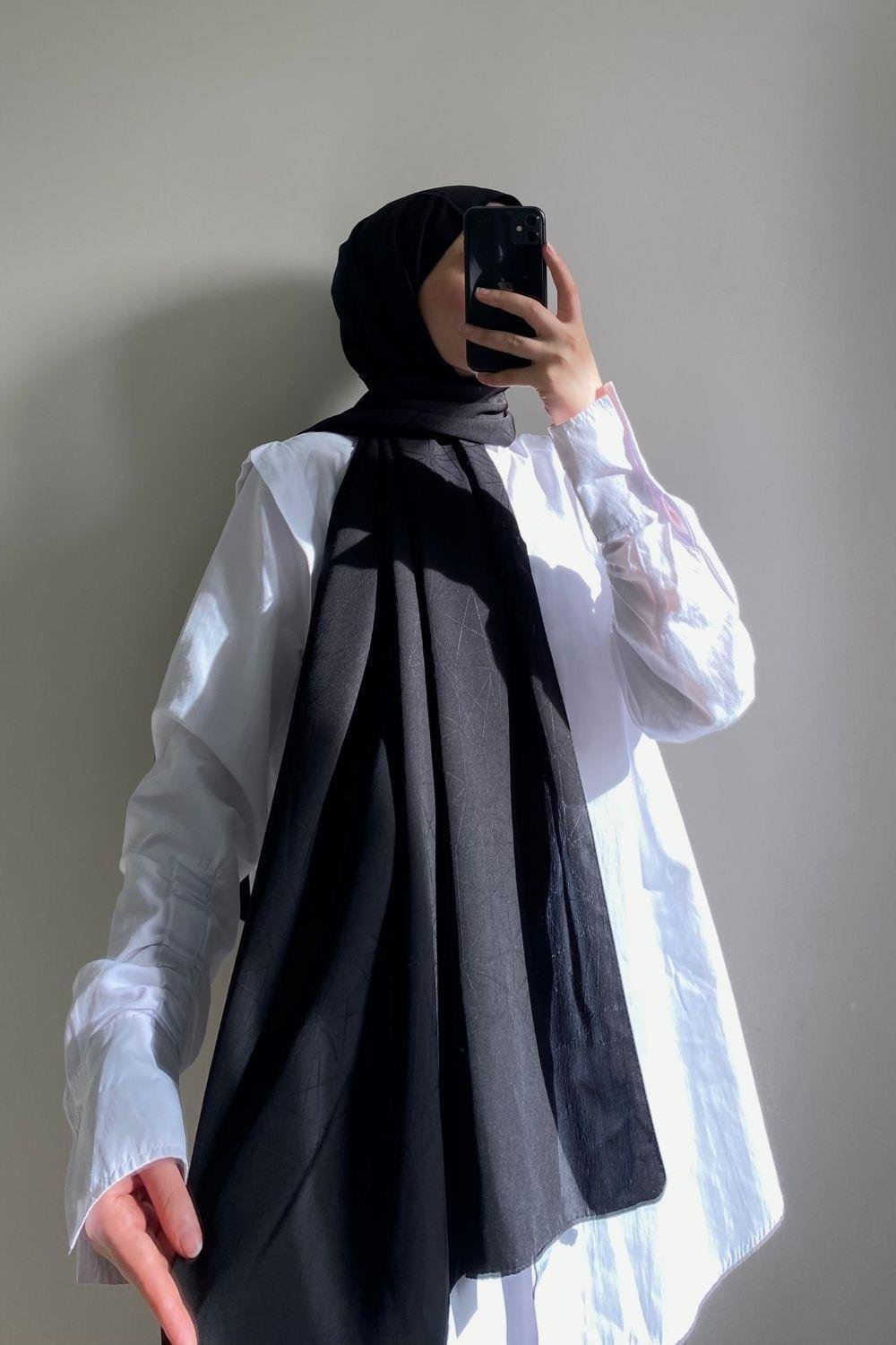 Piramit Desen Şal Siyah