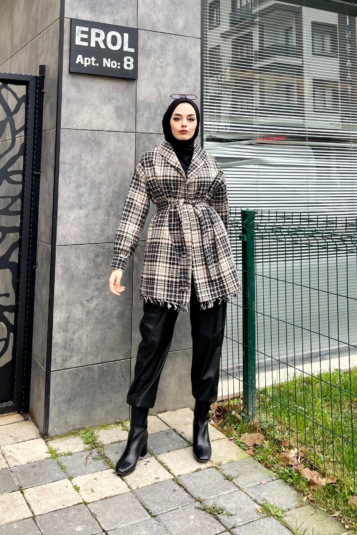 Pötikare Saçaklı Kaban SütlüKahve