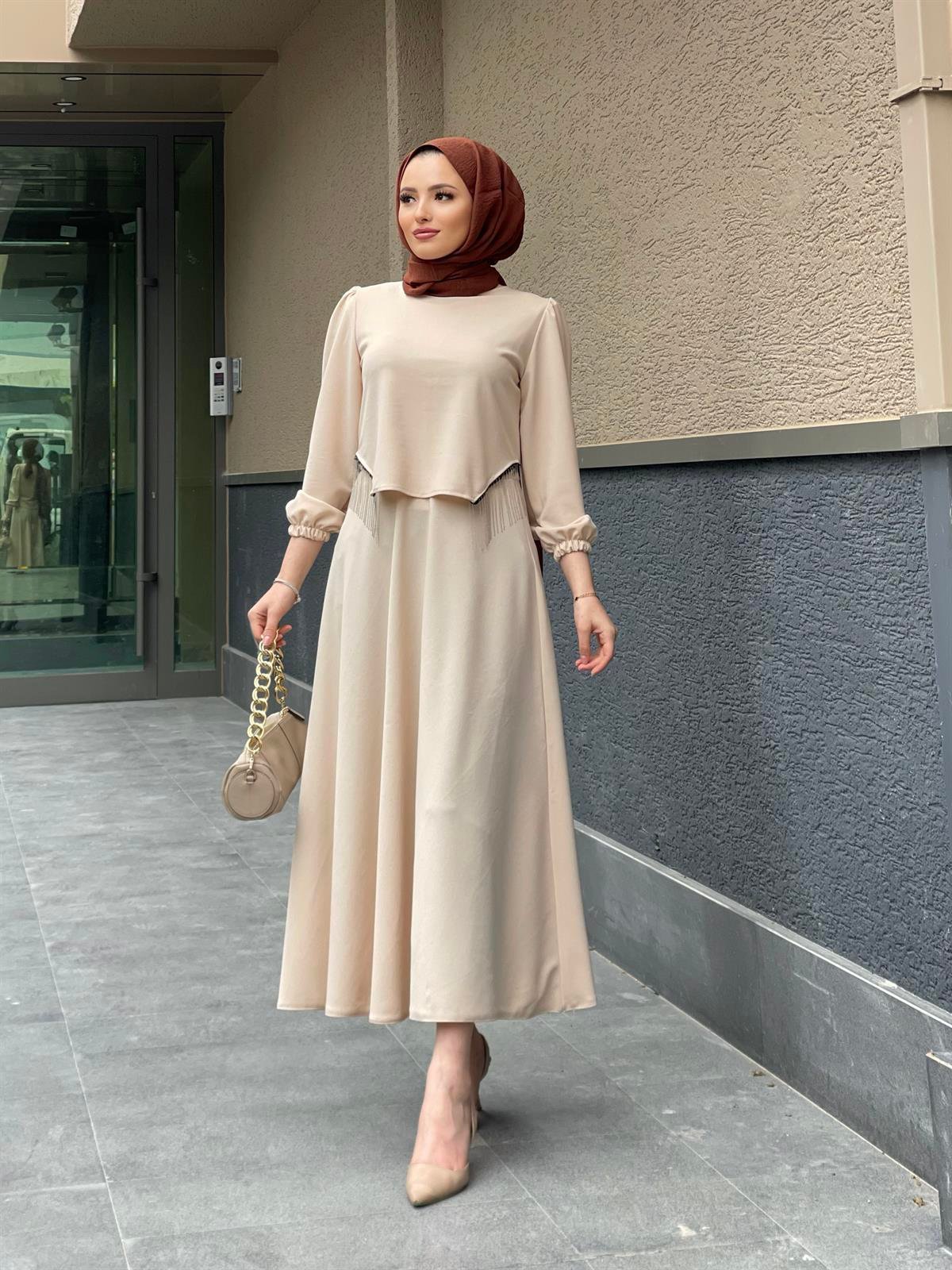 Roza Etekli Takım Bej