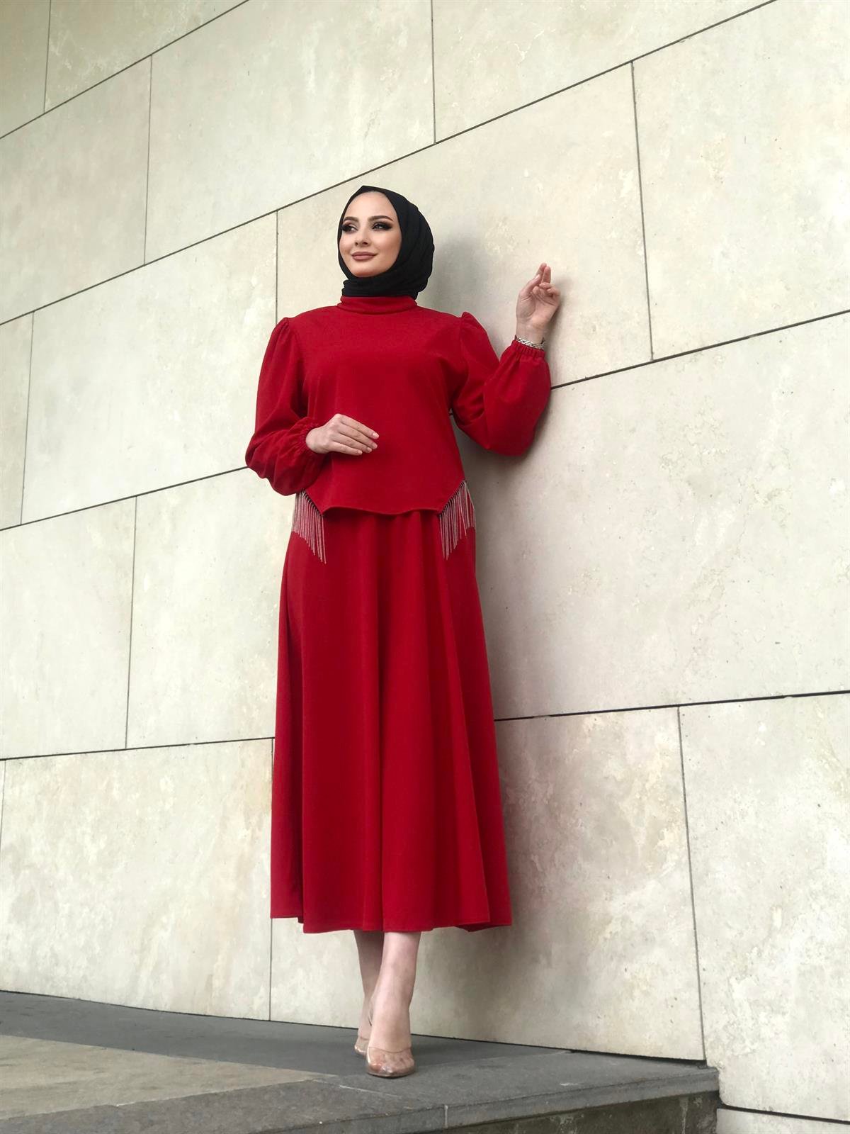 Roza Etekli Takım Kırmızı
