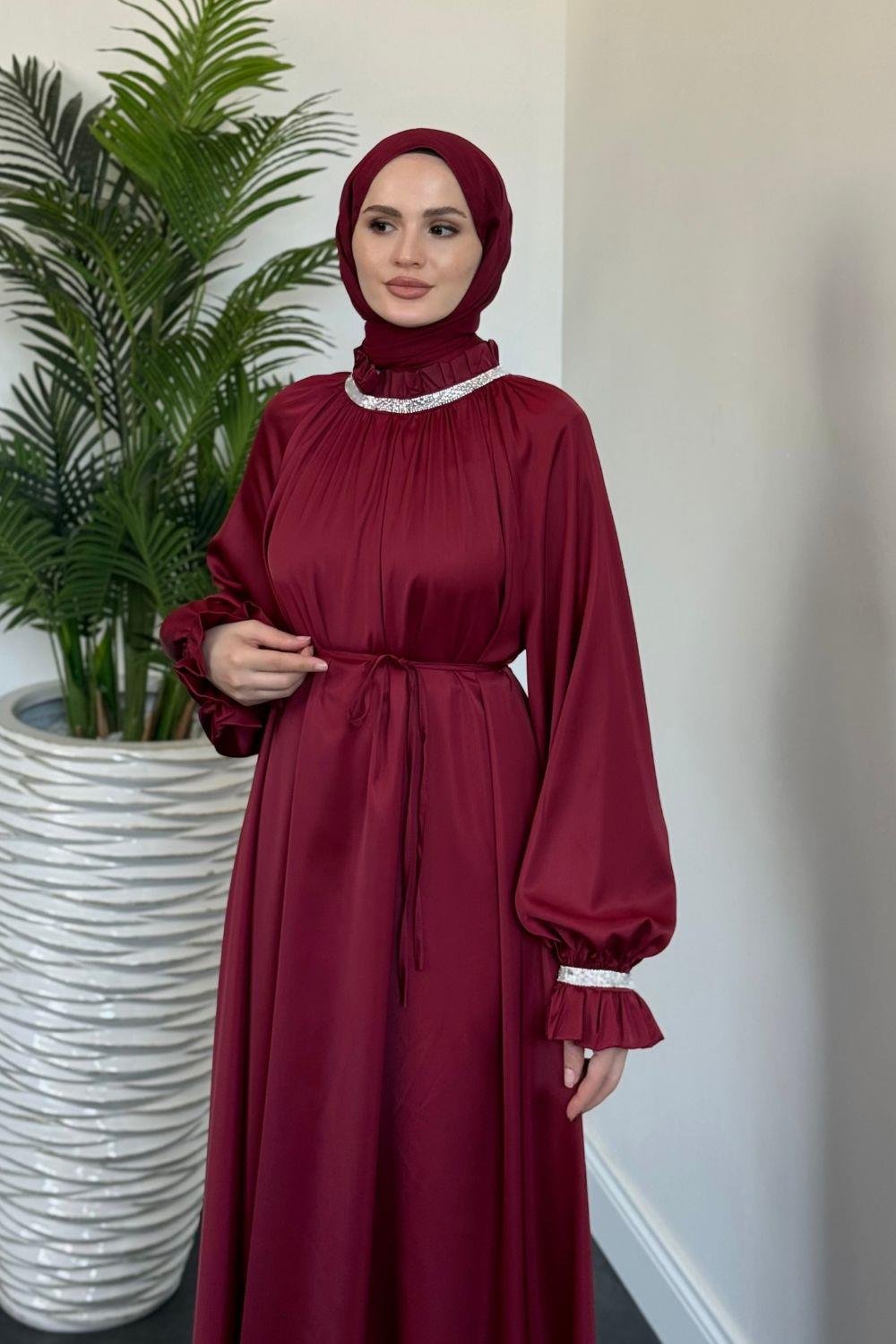 Rozie Kolları Ve Boynu Taşlı Abiye Bordo