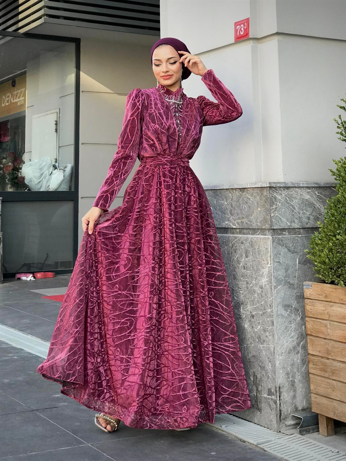 Şahmaran Önü Taşlı Abiye Fuşya