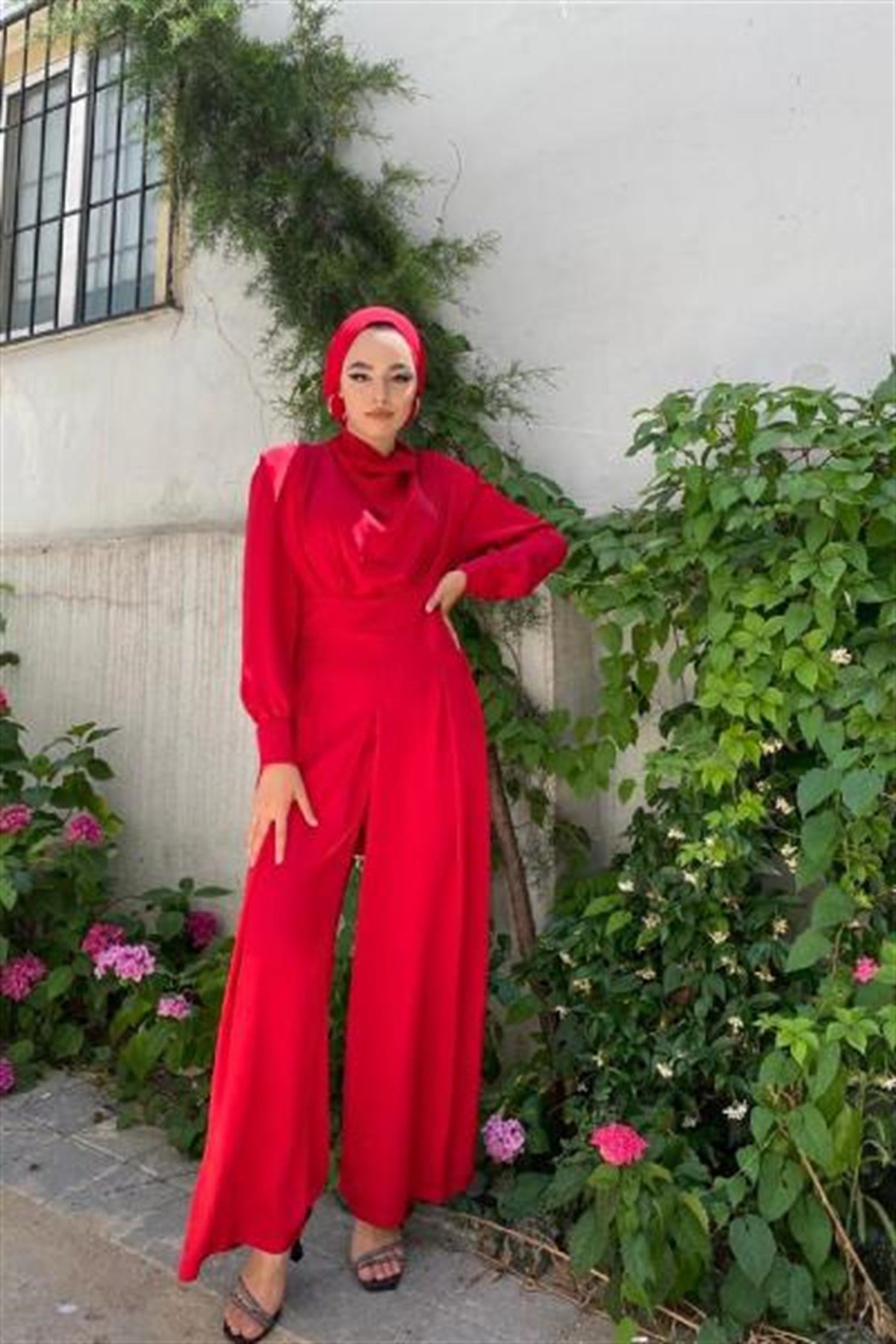 Saten Tasarım Tulum Kırmızı