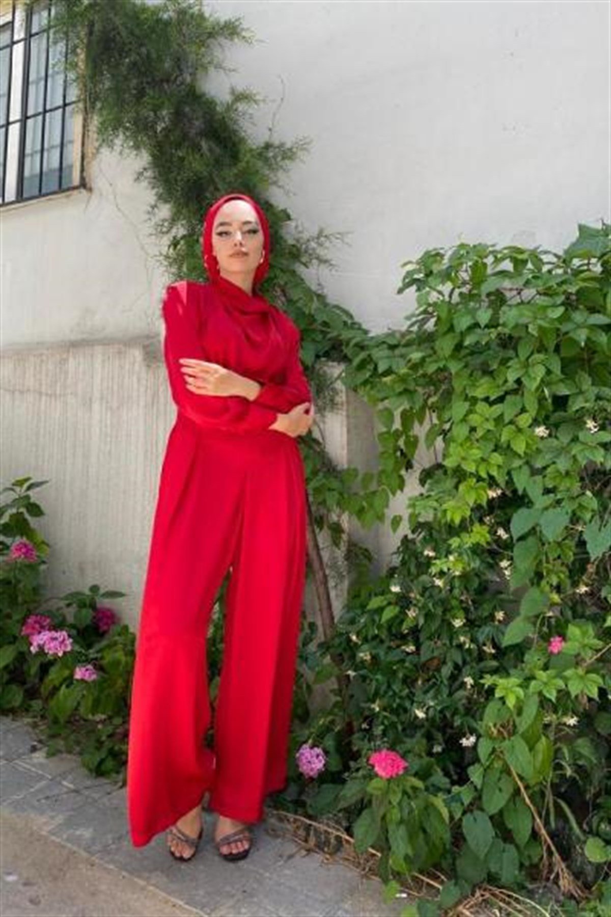 Saten Tasarım Tulum Kırmızı