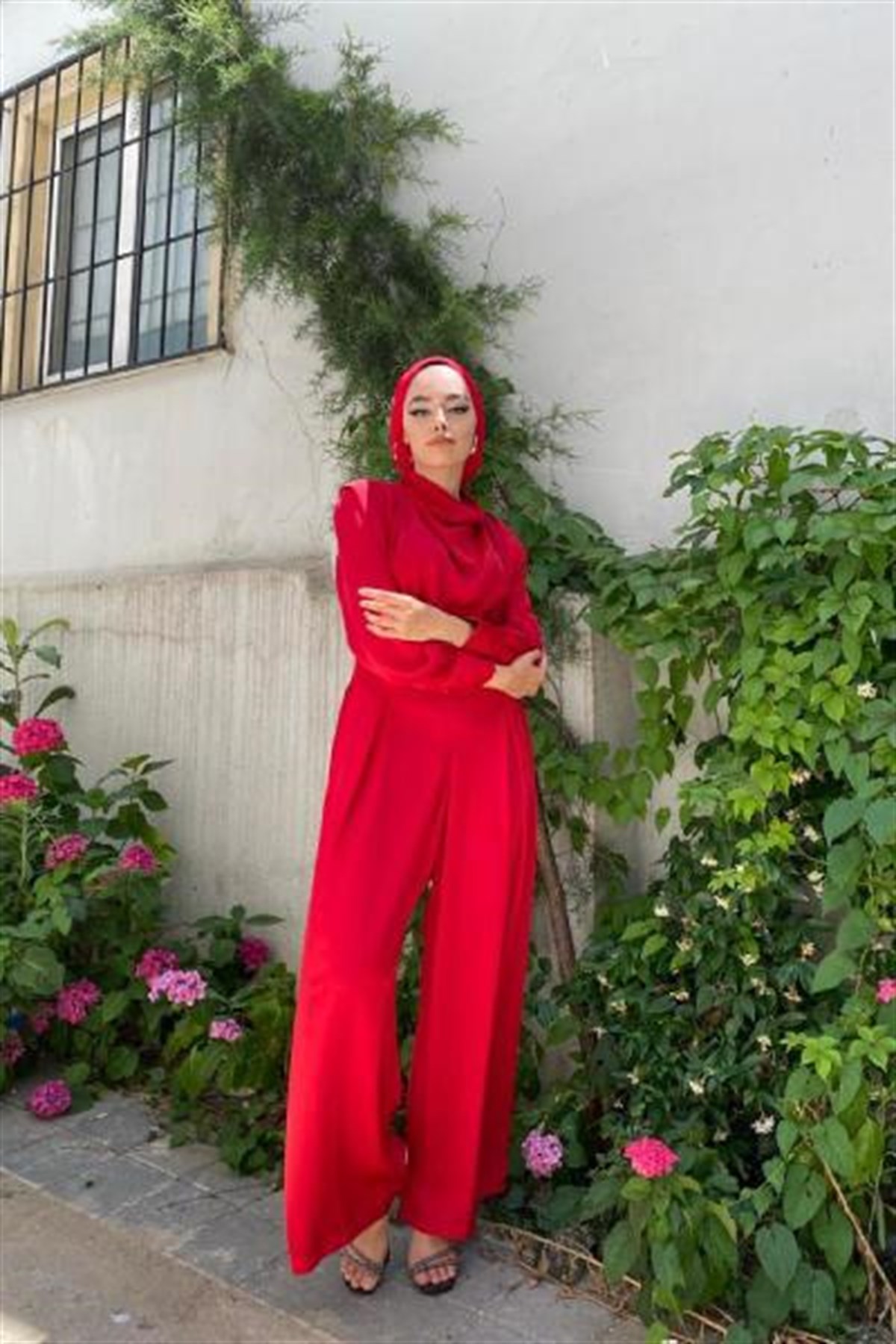 Saten Tasarım Tulum Kırmızı