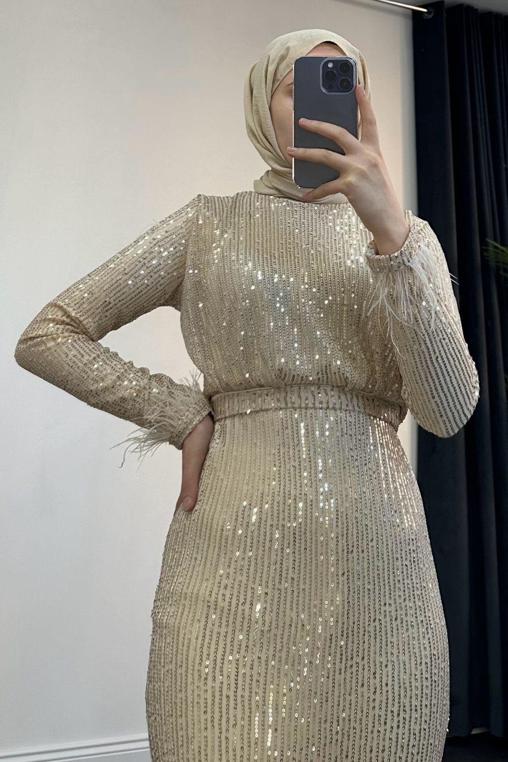 Sindy Payet Abiye Gold