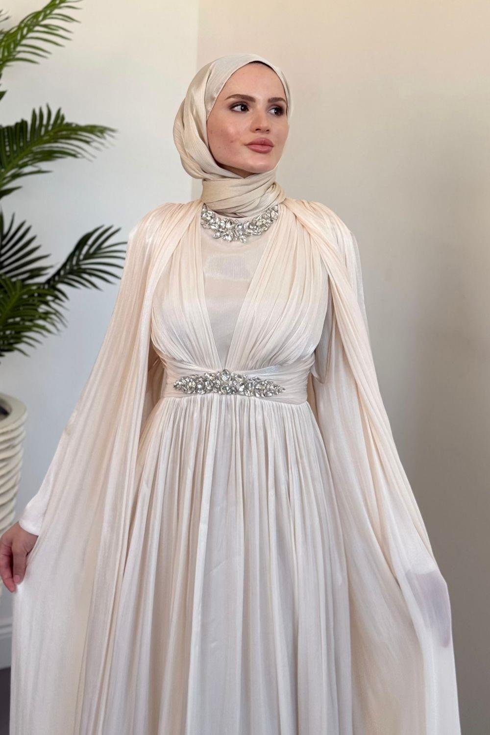 Solea Kolları Pelerinli Taşlı Abiye Krem