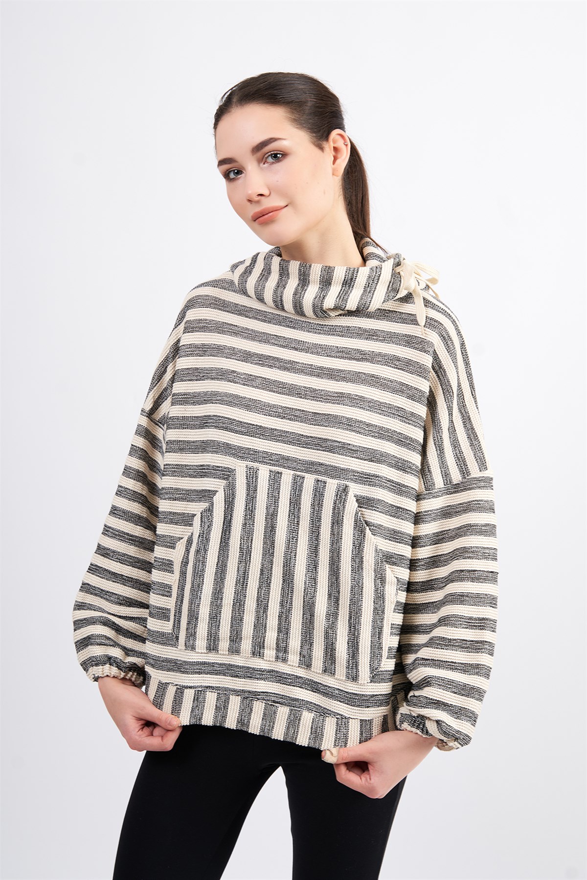 bo7-tasarim-kapusonlu-sweatshirt-b16-b7.jpg