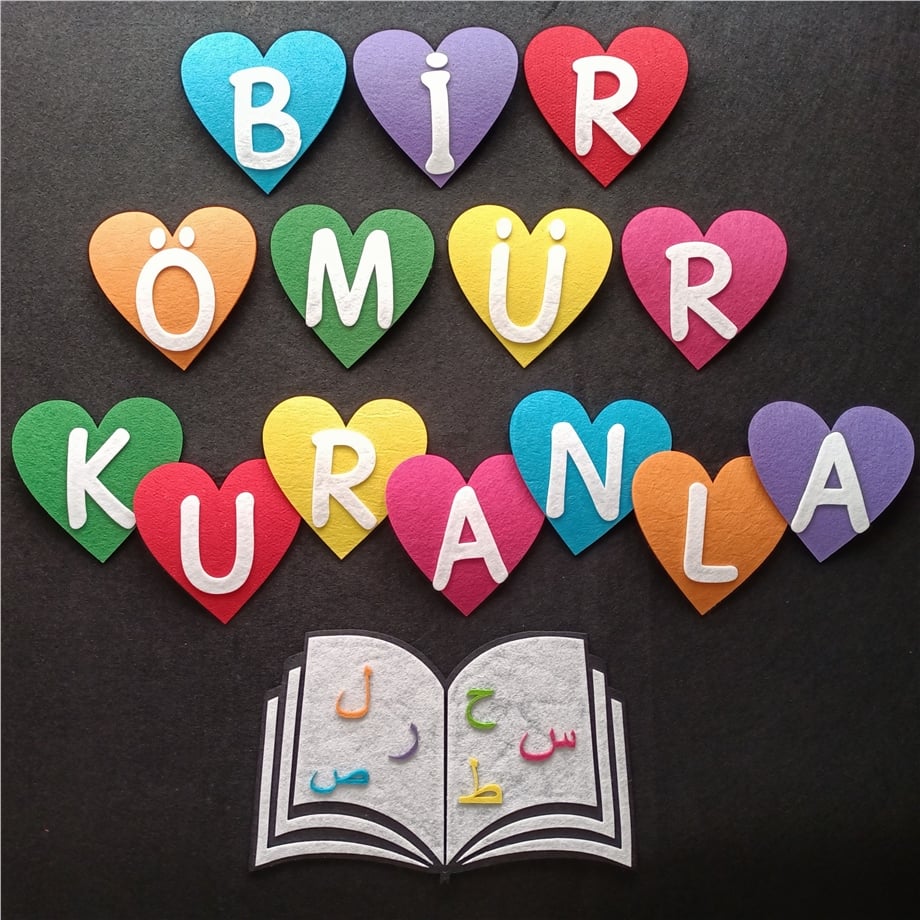 Kur'anla bir  ömür panosu