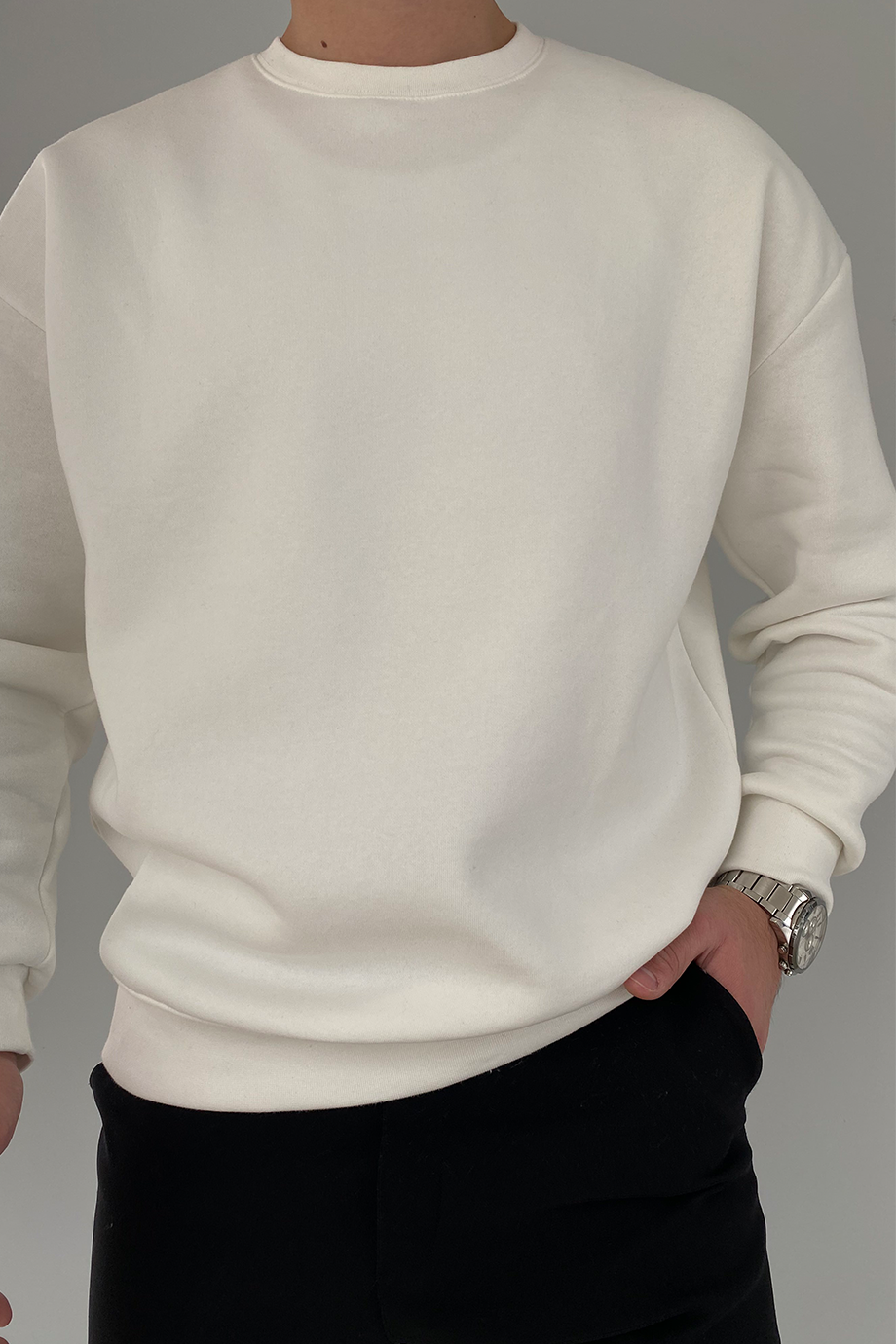 BEYAZ BİSİKLET YAKA OVERSIZE BASİC SWEATSHİRT