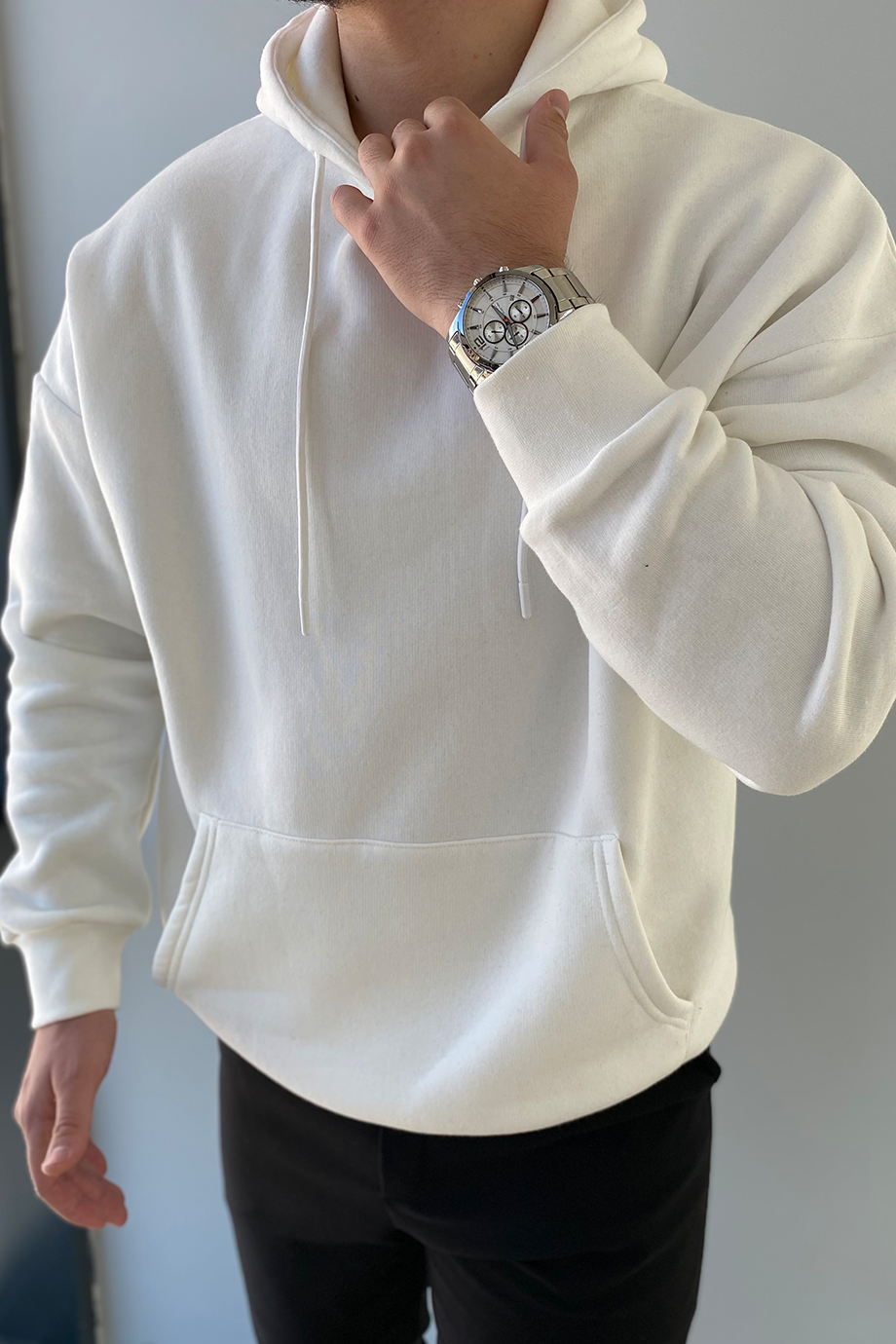 BEYAZ OVERSIZE BASIC SWEATSHİRT