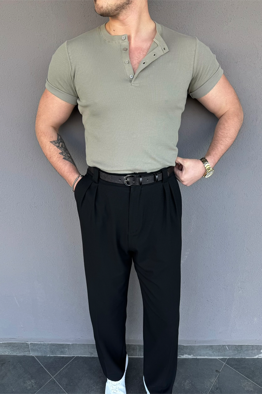 HAKİ HAKİM YAKA DÜĞMELİ TRİKO T-SHİRT