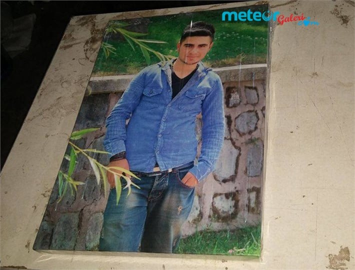 Kişiye Özel 35x50 Fotoğrafından Kanvas Tablo