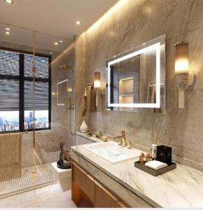 LED Dikdörtgen Banyo Aynası, Ön ve Arka Aydınlatmalı Makyaj Aynası, Ev Dekorasyonu, Kısılabilir Dokunmatik Düğme ve Buğu Önleyici (İsteğe Bağlı/İsteğe Bağlı) Fonksiyonlu Makyaj Aynası, Duvara Monte Akıllı Tıraş Aynası, Çoklu Işık Seçeneği