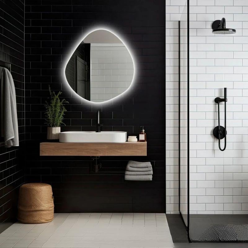LED Işıklı Düzensiz Ayna, Buğu Önleyici Ayna, Arkadan Aydınlatmalı Ayna, LED Banyo Aynası, Aydınlatmalı Makyaj Aynası, Boy Aynası, Yatak Odası Aynası