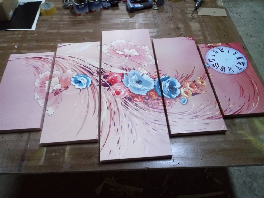 Modern Pembe Mavi Çiçek Desenli Saatli Kanvas Tablo
