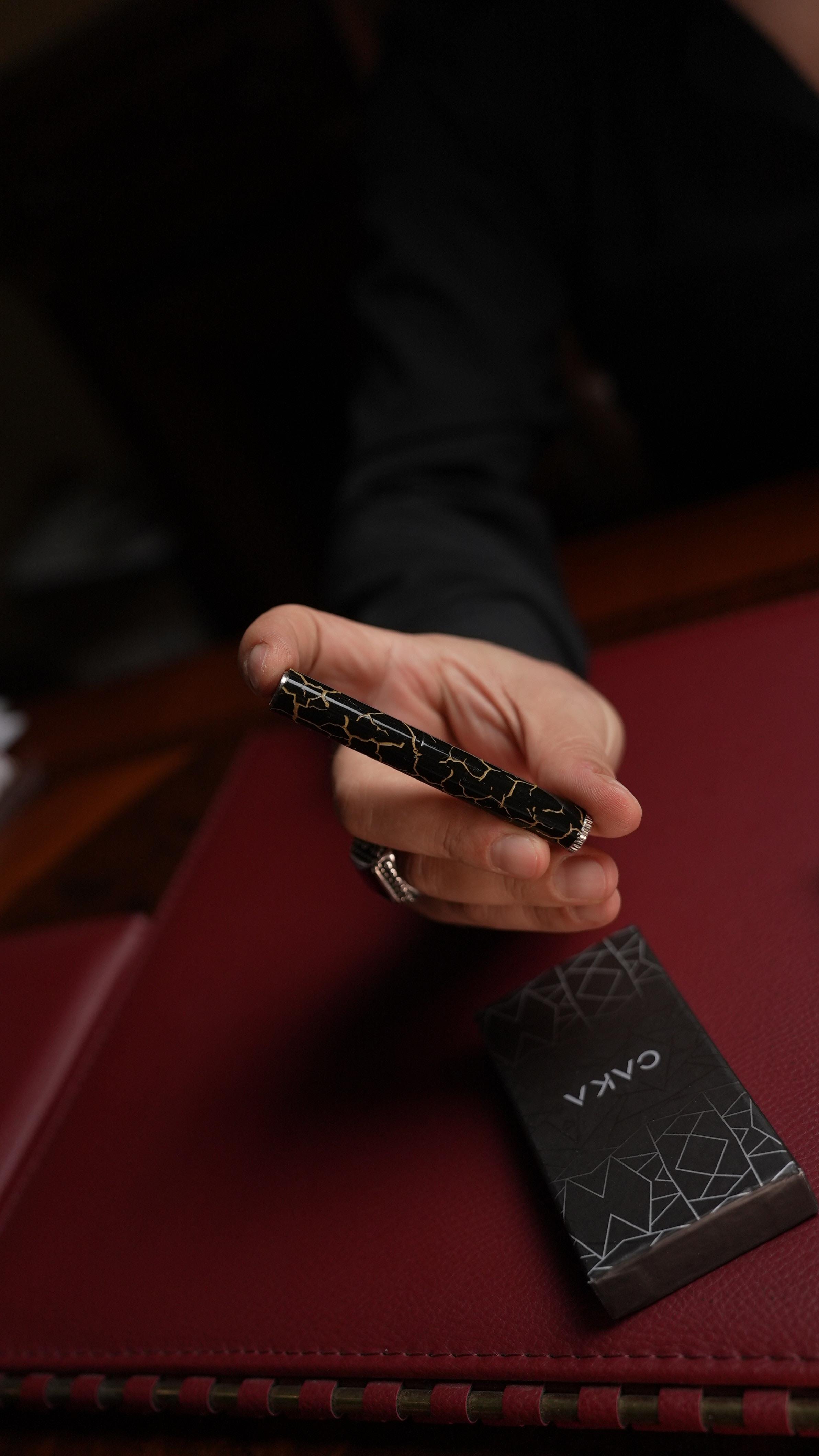 SLIM- COLLECTION BLACK SERİSİ 