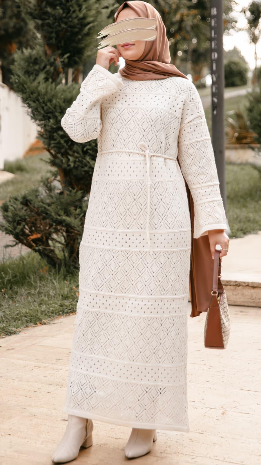 Ekru Otantik Triko Elbise