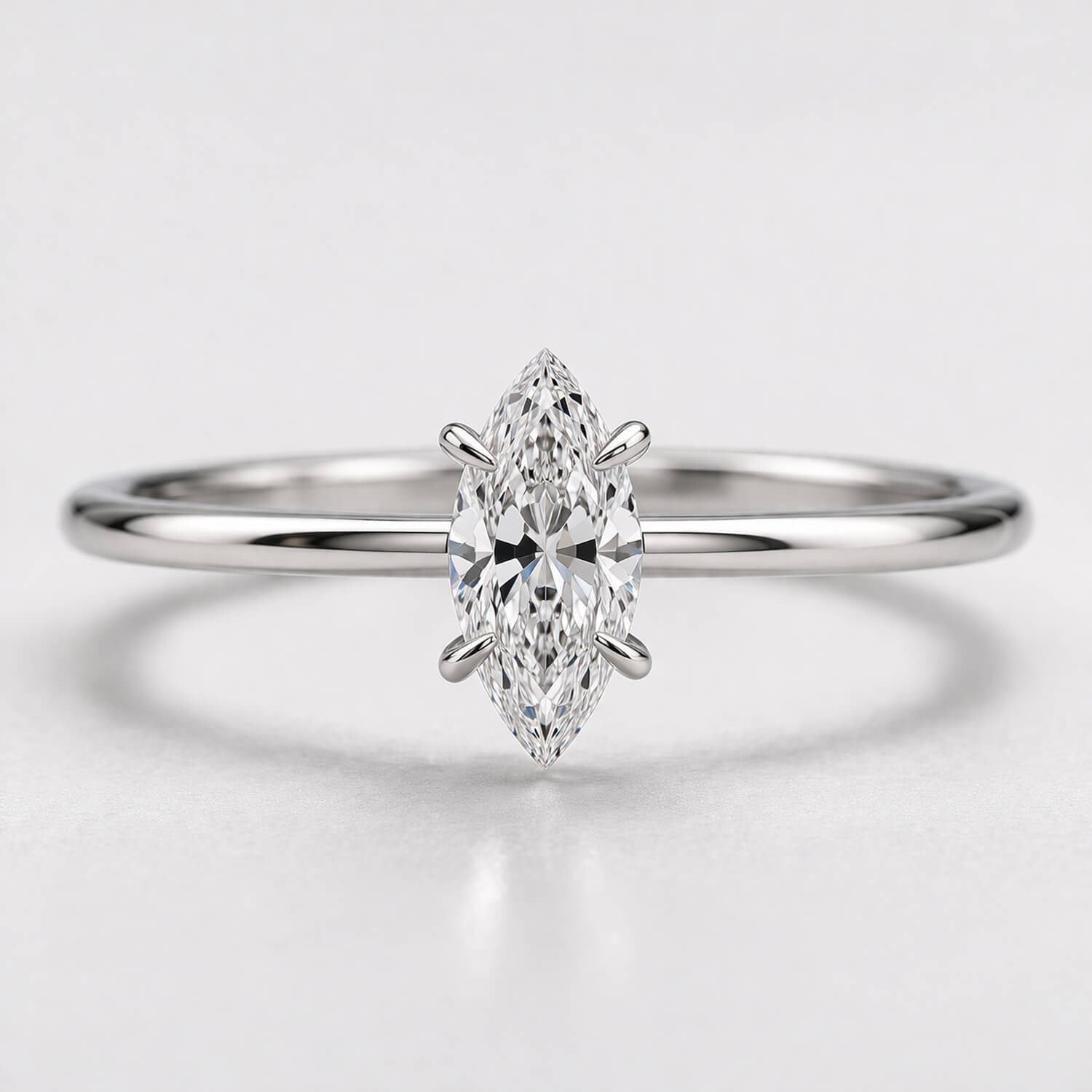 0.30 Karat Markiz Kesim Pırlanta Tektaş Yüzük